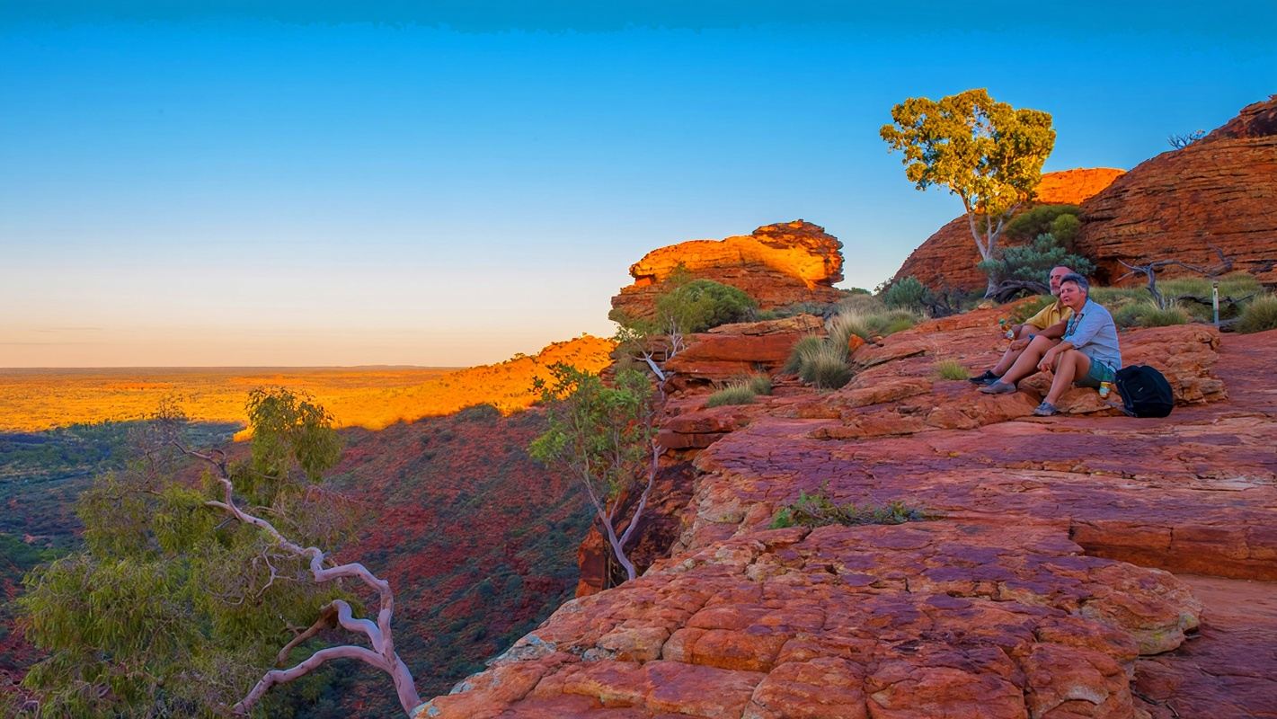 烏魯魯瓦塔卡國家公園＋帝王谷徒步一日遊【門票全含 | 飯店接駁】