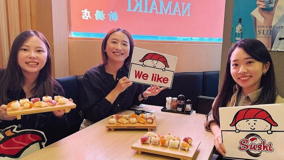 Esperienza di preparazione del sushi a Tokyo e corso di cucina giapponese