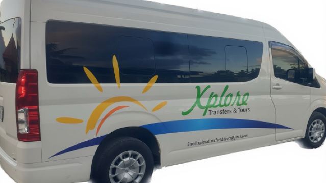 Transfert aller-retour entre l'aéroport international de Nadi et les hôtels de Denarau (transfert privé)