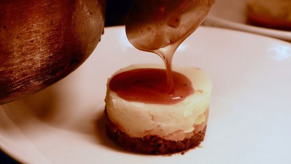 Edinburgh Food Tour with Scotch, Haggis, a Secret Dish & More