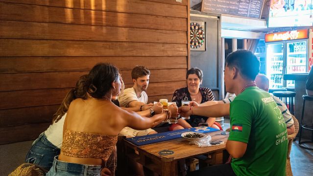 Siem Reap Evening Food Tour - Inclusive 5 stops Local Tastings