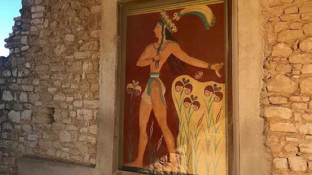 Knossos Palace Skip-the-Line Ticket (Shared Tour Group)