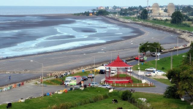 Guyana's City Center Tour with Lunch