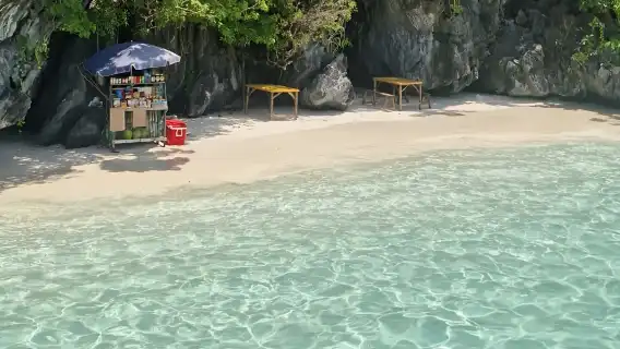 El Nido Tour B Hidden Caves & Island Escapes