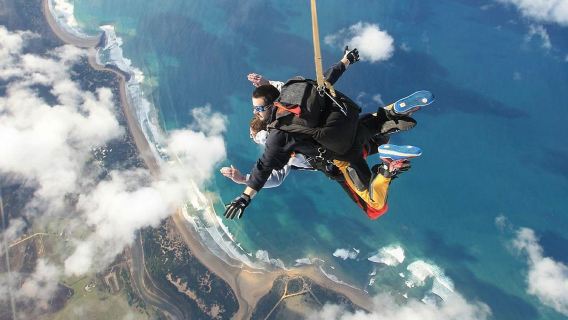 Skydiving at 15,000 feet on the Great Ocean Road in Melbourne with SKYONE (optional Melbourne transfers)