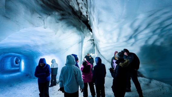 De Húsafell : aventure dans la grotte de glace du glacier