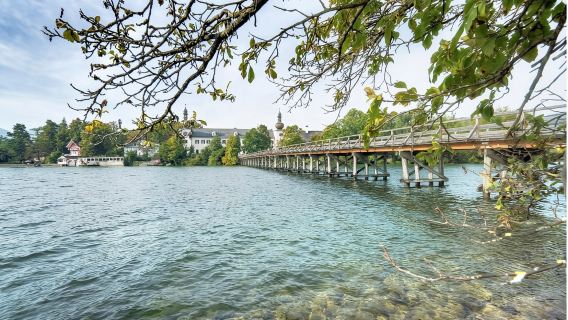 維也納出發：勞特恩湖＋歐特堡