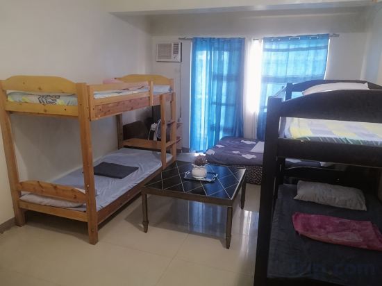 Kassel Residences Staycation near NAIA Room Type - Family Room