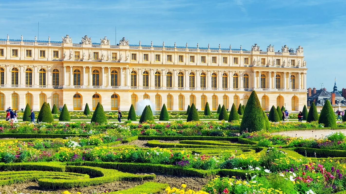 法國凡爾賽宮一日遊|楓丹白露宮/莫內花園/梵谷小鎮/莫內花園