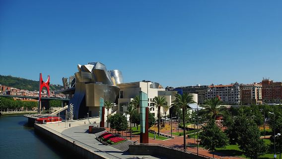 Privatgruppe das Guggenheim-Museum Bilbao