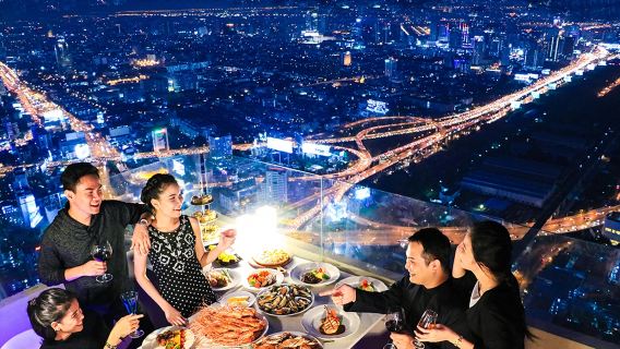 Buffet Rainbow Cloud au Baiyoke Sky Tower à Bangkok, Thaïlande (inclut le billet d'entrée)