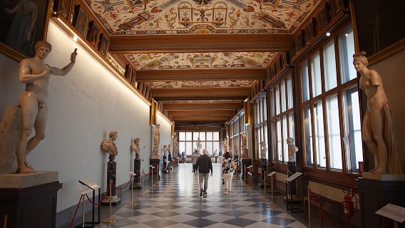 Skip-the-line guided tour of the Uffizi Gallery for small groups