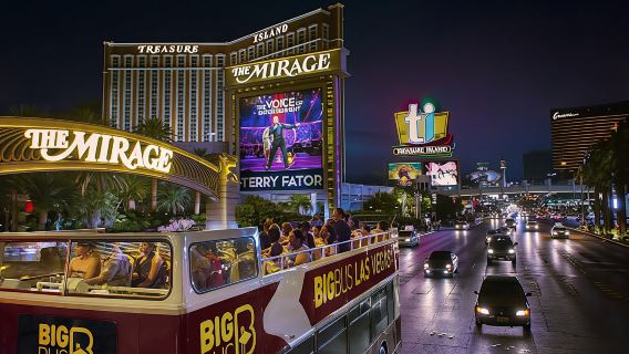 Tour panoramico notturno di Las Vegas con Big Bus