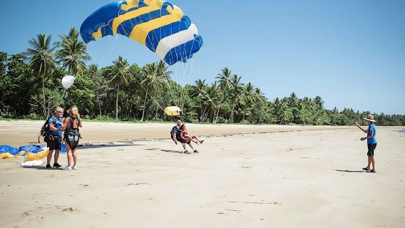 15,000 Ft Skydive with Pick-Up in Mission Beach Area