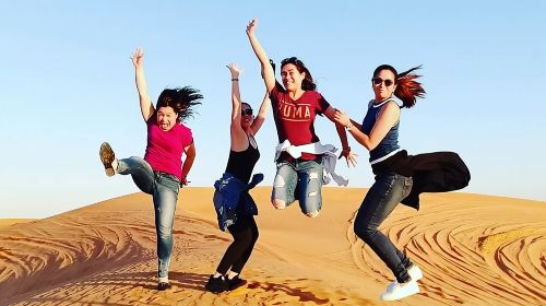 Red Sand Dune Bashing , BBQ Dinner Buffet & Live Shows 8