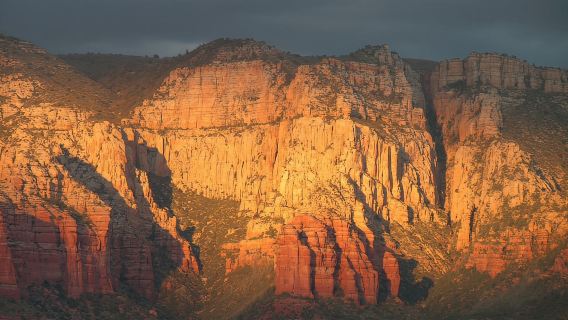 Sedona: Tour tham quan bằng xe Jeep RIÊNG kéo dài 2 giờ trên vỉa hè