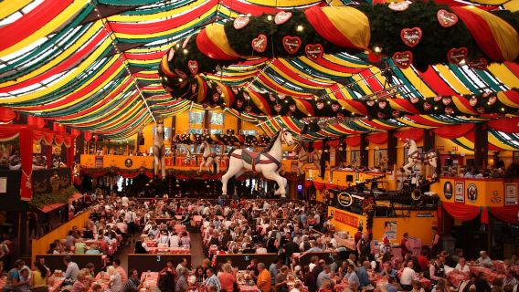 Munich : Réservation de table sous la grande tente à bière de l'Oktoberfest