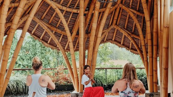 Bali: Yoga Ubud dan Meditasi Penyembuhan