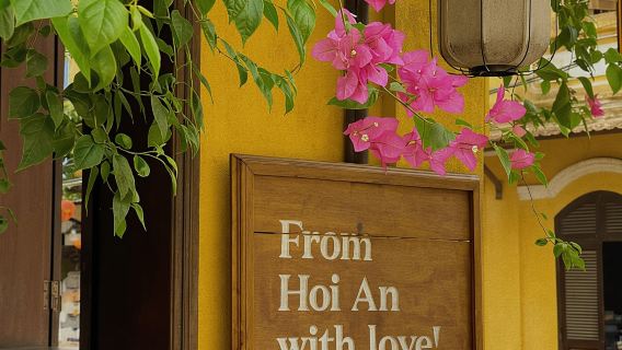 Da Nang: Linh Ung Pagoda, Marble Mountain, and Hoi An Tour