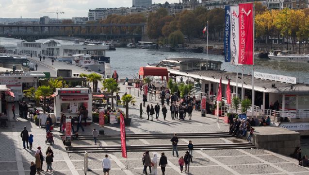 Vedettes de Paris - Seine Sightseeing Cruise