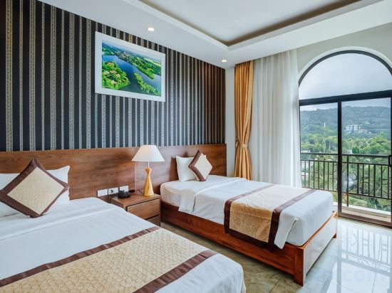 Luxor Boutique Hotel Phu Quoc - Tap to explore photos