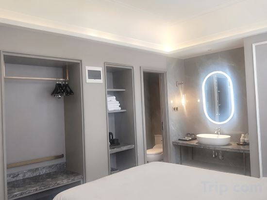Others 2, Mercure Hotel (Zhongshan Road Pedestrian Street Seaview), Xiamen