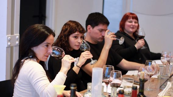 BA: Premium Empanadas Cooking Class & Wine Tasting in Palermo