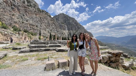 Chuyến đi trong ngày cao cấp đến Delphi với hướng dẫn viên chuyên nghiệp, bảo tàng và bữa trưa