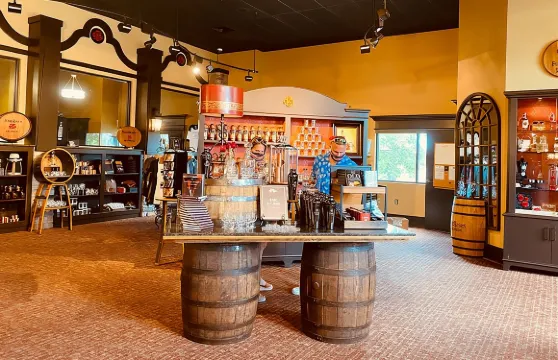 波本威士忌之旅 (03)：布法羅蹤跡、伍德福德、四玫瑰、野火雞、其他