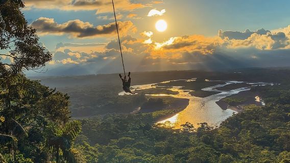 Ganztagesausflug nach Puyopúngo im Amazonasgebiet