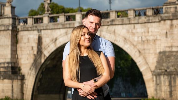 Rome: Private Photoshoot at Vatican and Castel Sant'Angelo