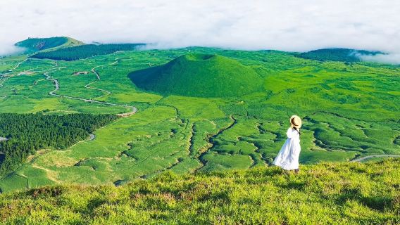 Kyushu Kumamoto Secrets : Excursion d'une journée au mont Aso, Kusasenri et Kurokawa Onsen au Japon|Asoyama Nakadake