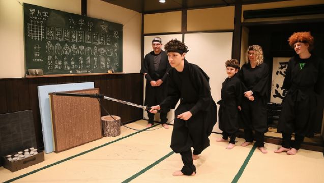 Lezione pratica di 1 ora di Ninja tenuta da un maestro giapponese a Kyoto - Ingresso