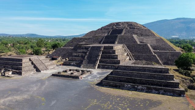 ทัวร์นำเที่ยวเตโอติฮัวกันแบบเข้าถึงก่อนใคร พร้อมตัวเลือกอาหารกลางวัน