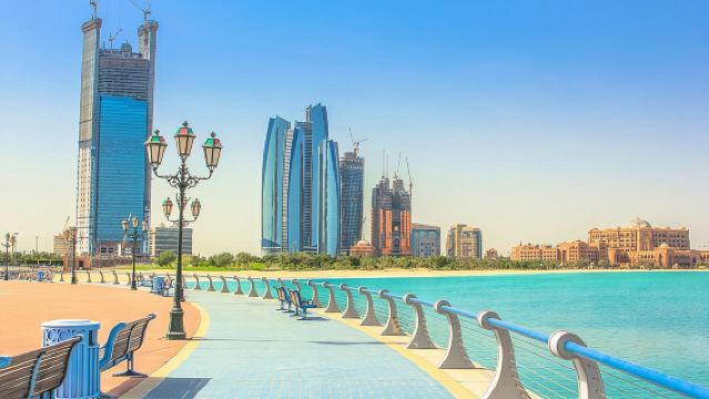 From Dubai To Abu Dhabi: Royal Palace, Grand Mosque &Etihad Tower