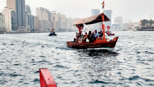Tour durch das alte Dubai: Lokaler Markt, Verkostung, Dubai Creek mit Abra-Fahrt