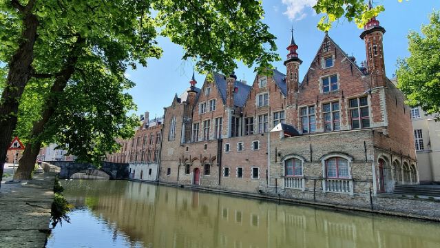 Guided boat trip and walk