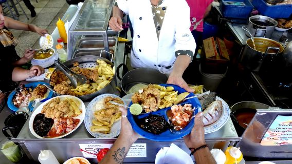 Quito: Street Food Essentials