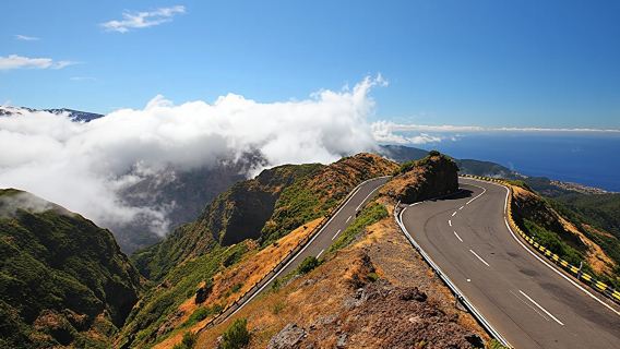 Madeira: Westtour mit Porto Moniz und Vulkanpools