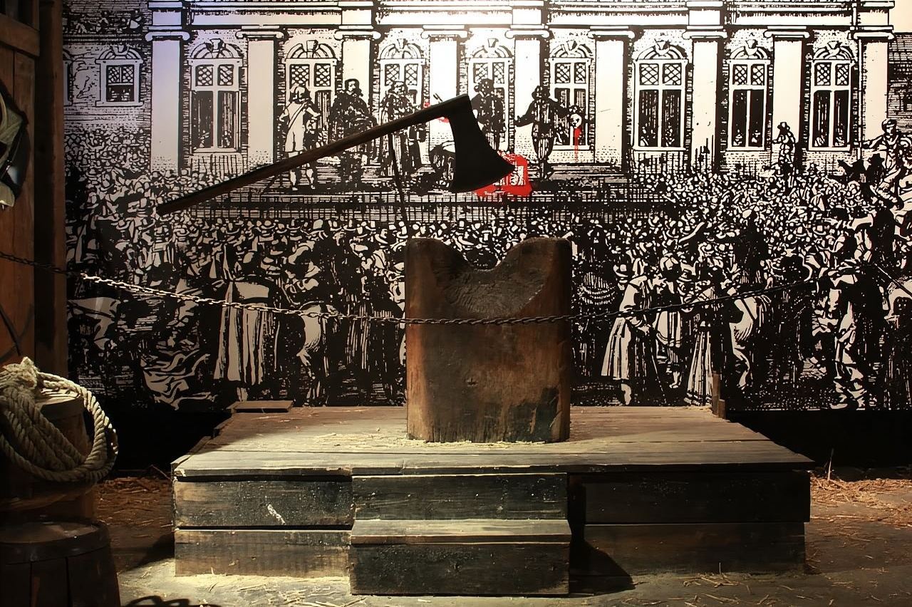 London: Harry Potter Tour with Clink Prison and River Cruise