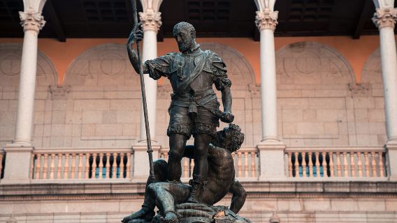 Alcázar de Toledo y Museo del Ejército: Visita guiada