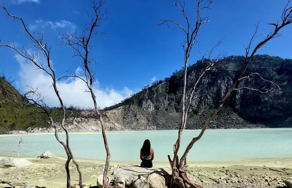 萬隆全包團，卡瓦普定火山湖，火山山脈，溫泉