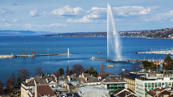 瑞士蘇黎世萊茵瀑布+施泰因小鎮-可客製【普通話專車-舒適純淨】