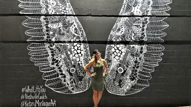 Recorrido en Instagram por los murales de Nashville en carrito de golf