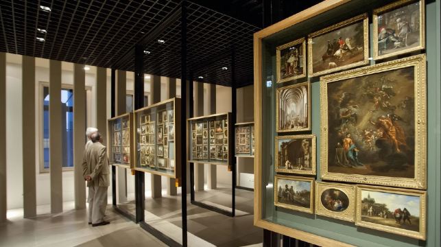 法蘭克福歷史博物館 + 法蘭克福老歌劇院 + 法蘭克福動物園包車一日