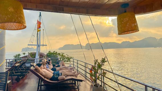 From Hanoi: Lan Ha Bay 1 Day with interesting activities