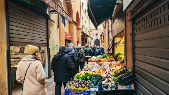Bolonia: recorrido a pie por el centro de la ciudad