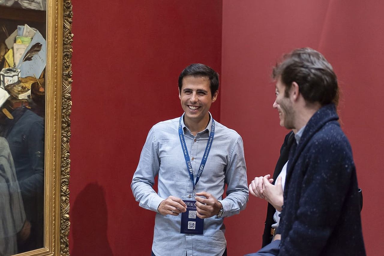 Amsterdam: Van Gogh Museum Masterpieces Tour up to 8 guests