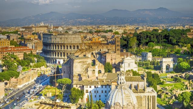 Colosseum, Roman Forum and Palatine Hill with Multimedia Video - Reserved Entrance