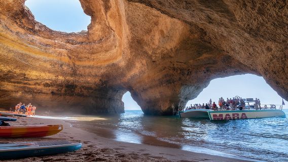 Catamaran Cruise: Caves and Coastline to Benagil